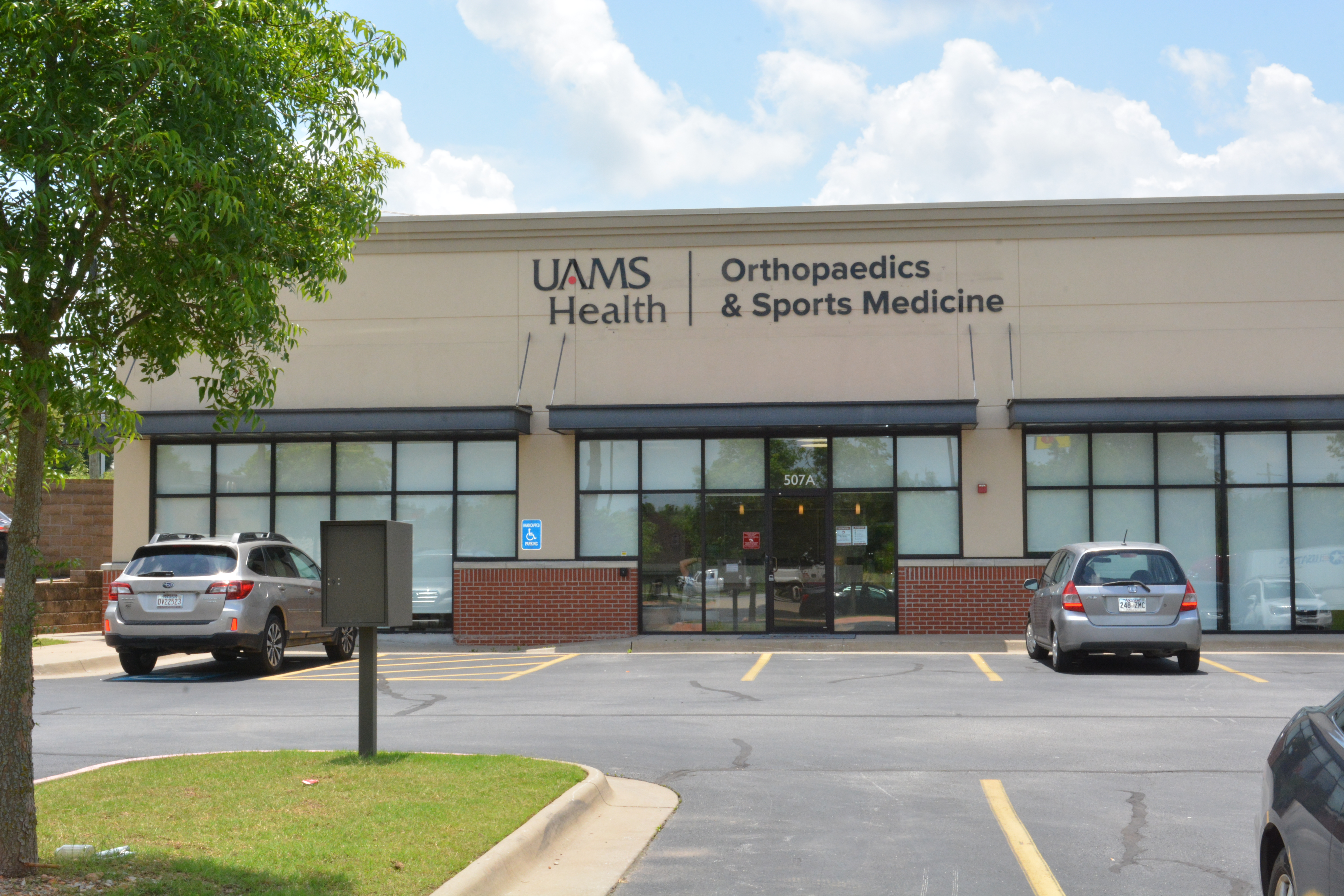 Orthopaedics and Sports Medicine Clinic in Lowell