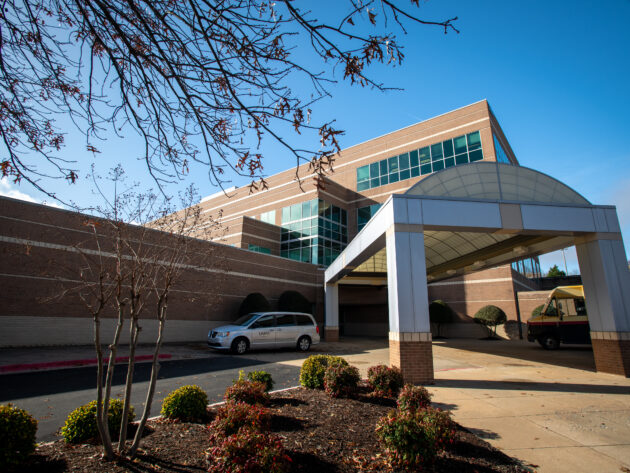 Entrance into the UAMS Baptist Health Cancer Center